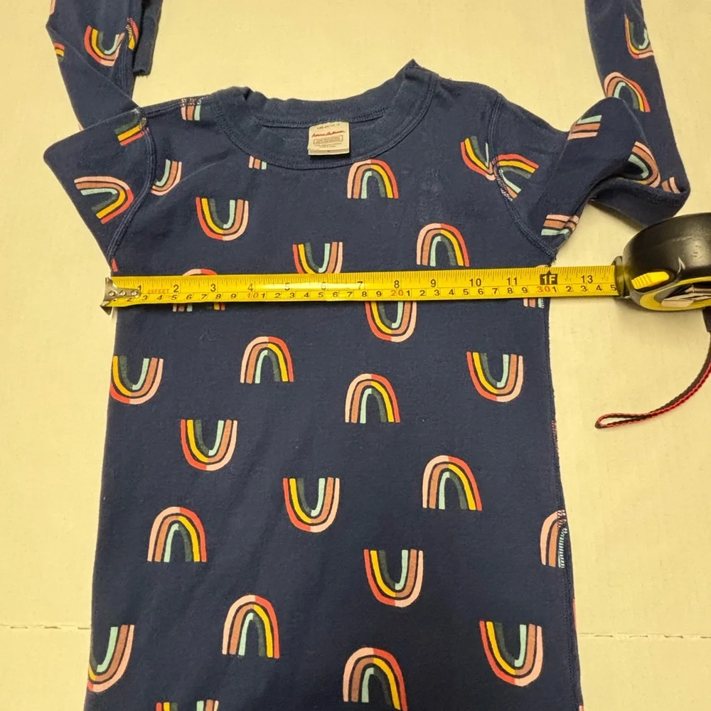 Hanna Andersson pajama top, size 10